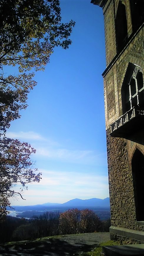 olana.jpg