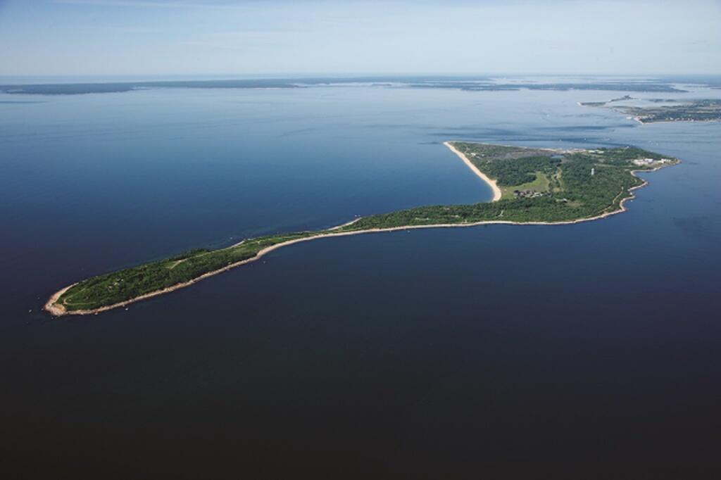 Plum_Island.jpg
