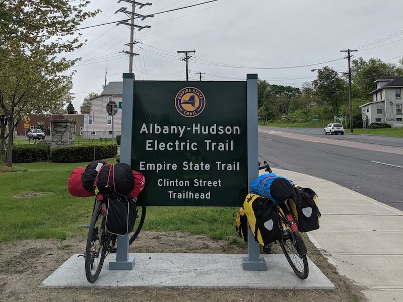 Clinton_Street_Trailhead.jpeg
