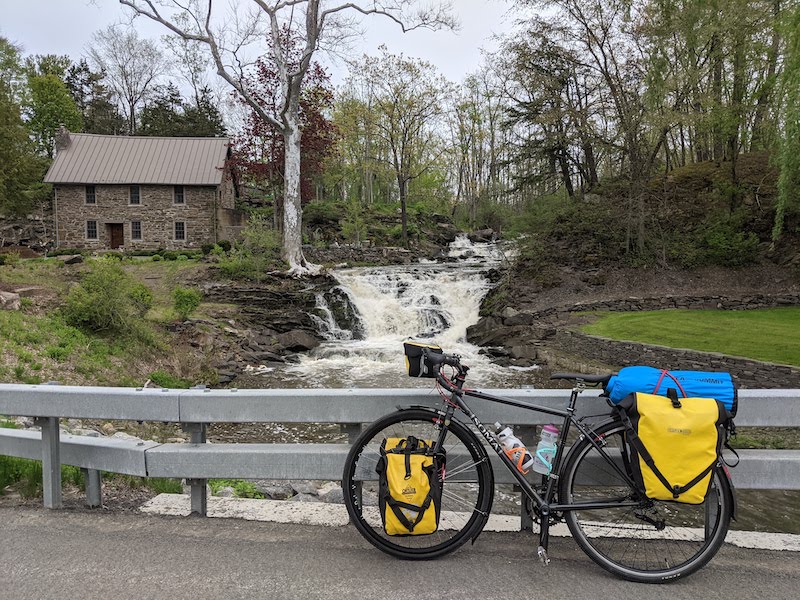 Bike_with_waterfall_in_neighborhood.jpg