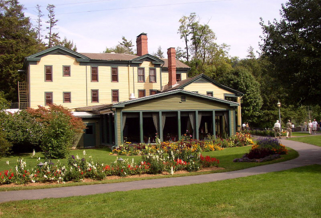 Letchworth-Glen-Iris.jpg