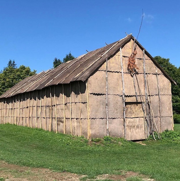 ganondagon-seneca-longhouse.jpg